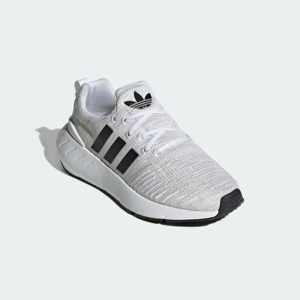 Adidas Swift 22 GW8179 Sneakers Boys US 6 White Black Running Shoes GAL1507